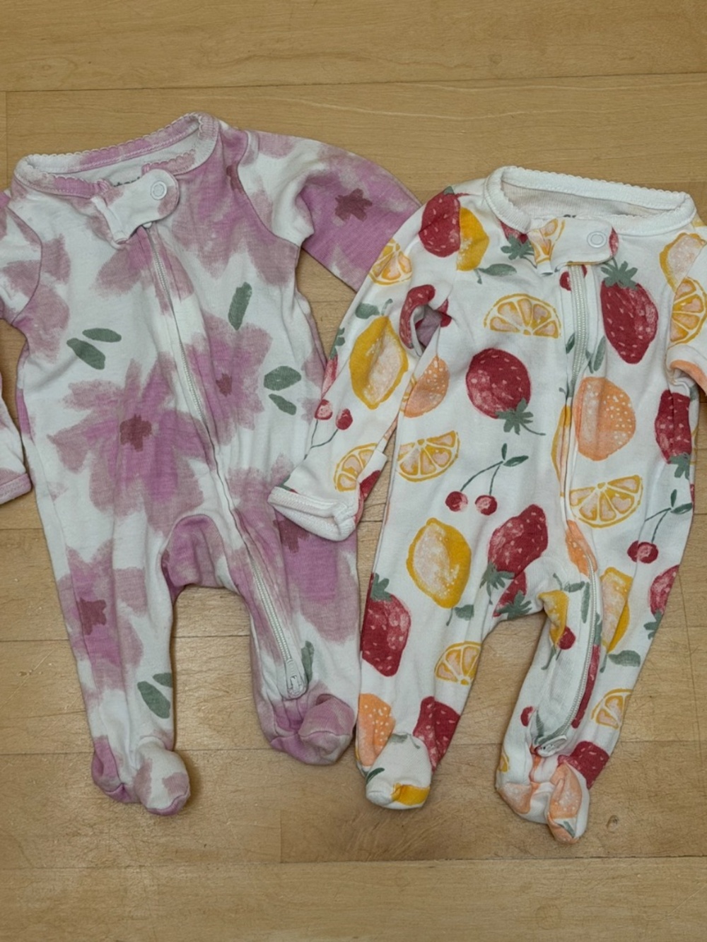 Carter's Footie Pajamas (2) Premie